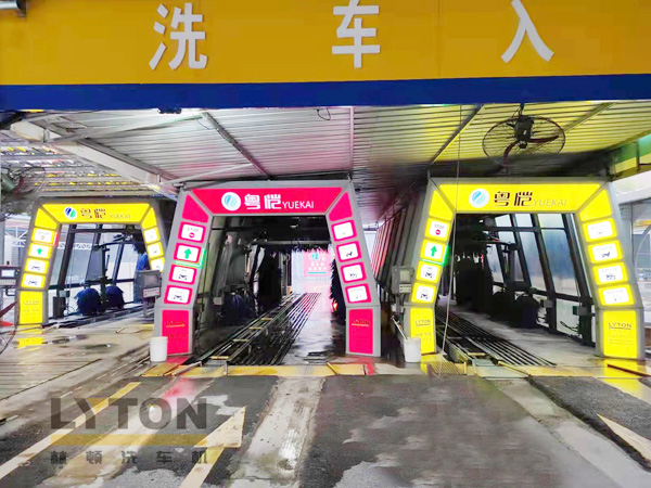 四會(huì)粵愷,一站三套洗車設(shè)備!粵愷加油站復(fù)購(gòu)林頓FX11全自動(dòng)洗車機(jī)