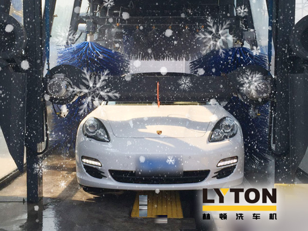 又是一年冬季時(shí),全自動(dòng)洗車機(jī)如何輕松過(guò)冬?林頓自動(dòng)化談電腦洗車機(jī)冬季包養(yǎng)維護(hù)的那些事兒!