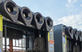 林頓龍門往復(fù)式全自動(dòng)洗車機(jī)全過程自動(dòng)控制運(yùn)行！快捷可靠性好！設(shè)備外觀美觀大方！