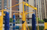 大型通道式巴士洗車機，廣泛應(yīng)用于城市公交系統(tǒng)。全自動洗車機設(shè)備選林頓，專注清洗，誠信服務(wù)每一個客戶！